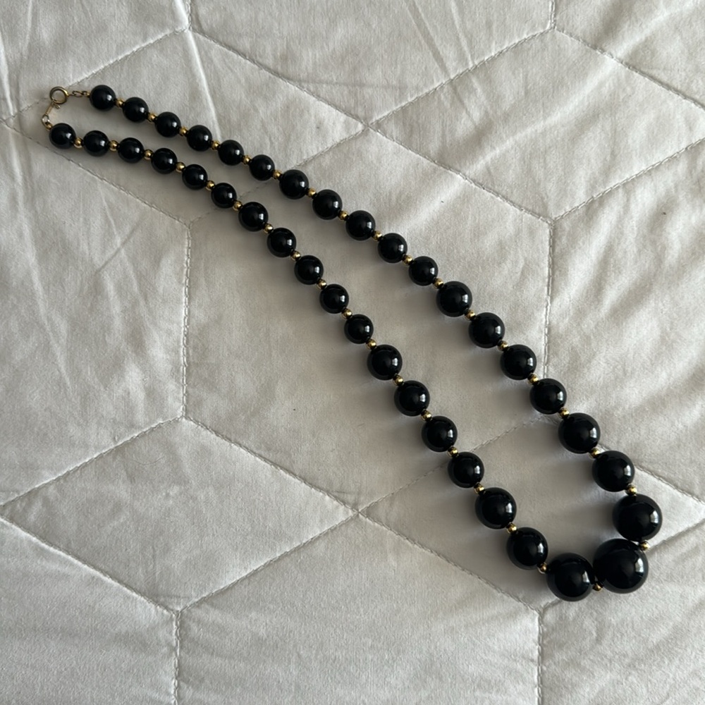 Vintage Beaded Necklace - Picture 2 of 4